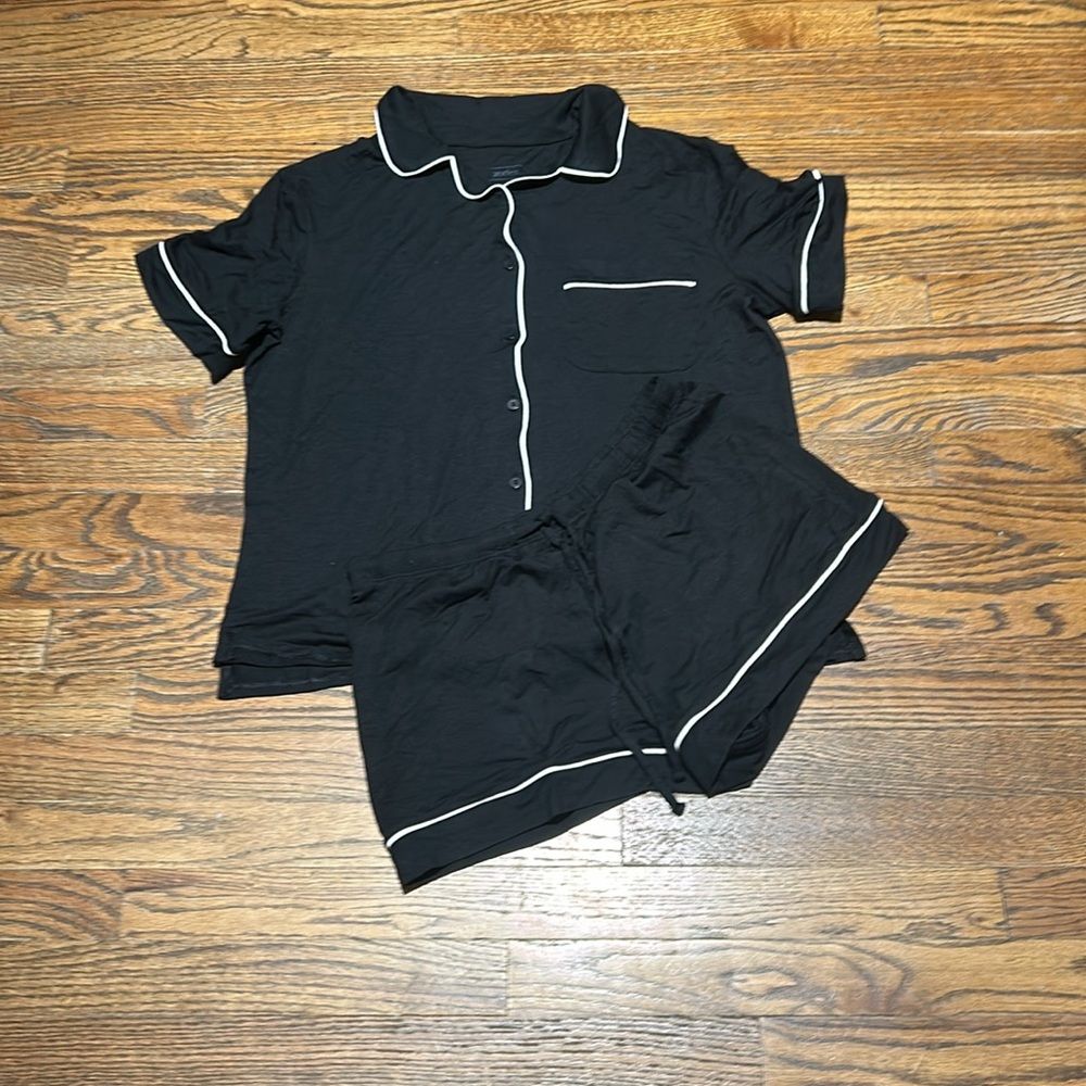 Pajama Set - Picture 5 of 8
